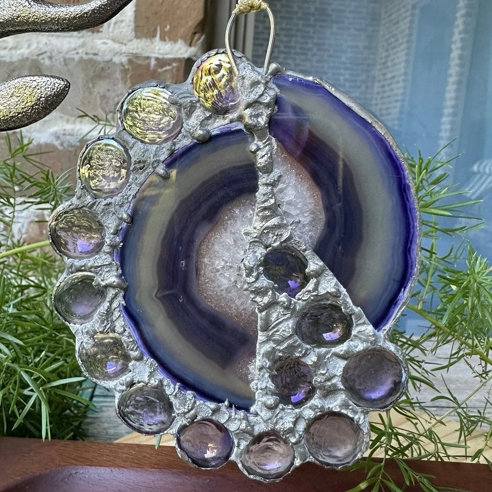 VTG Purple‎ Agate Slice Ornament 5x4 Inch Druzy Crystals Iridescent Glass Rare